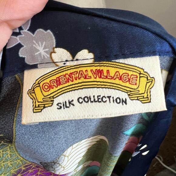 Oriental Village Silk Collection Blue Floral Kimono Robe Silk Loungewear OS - Picture 3 of 5